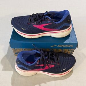 Brooks Ghost 15 GTXA peacoat Blue Pink Asst Sizes Km